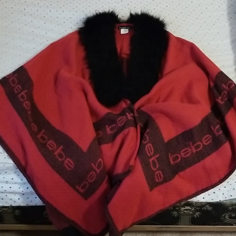 Bebe Shawl - Picture 1 of 3